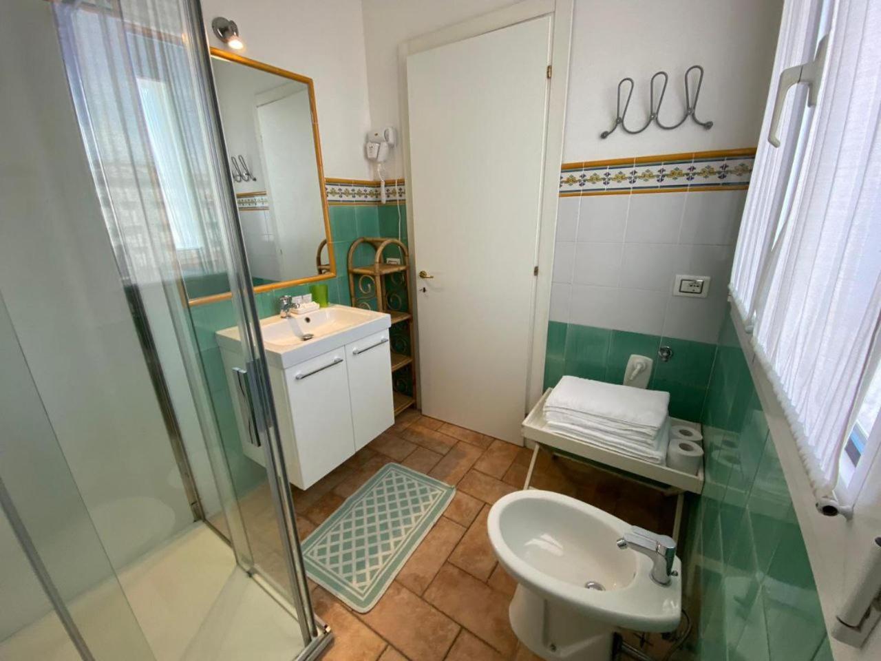 Residence Ambra Lido di Jesolo Buitenkant foto